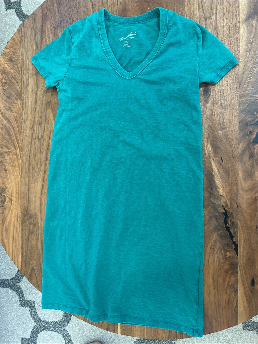 Universal Threads V-Neck Women’s Dress
